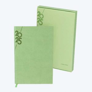 Agenda-Diaria-Terra-2025-Verde-2.jpg